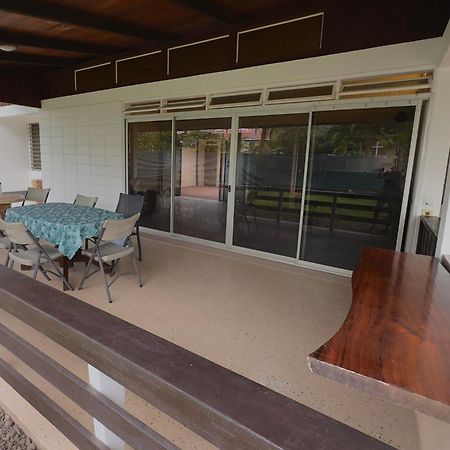 Vaiata Lodge Arue Kültér fotó